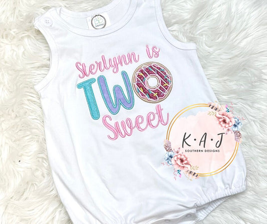 Two Sweet Birthday Shirt, 2nd Birthday Shirt ,Donut Birthday Shirt, Donut Shirt, Two Sweet, Birthday Donut, Girls Second Birthday Bubble