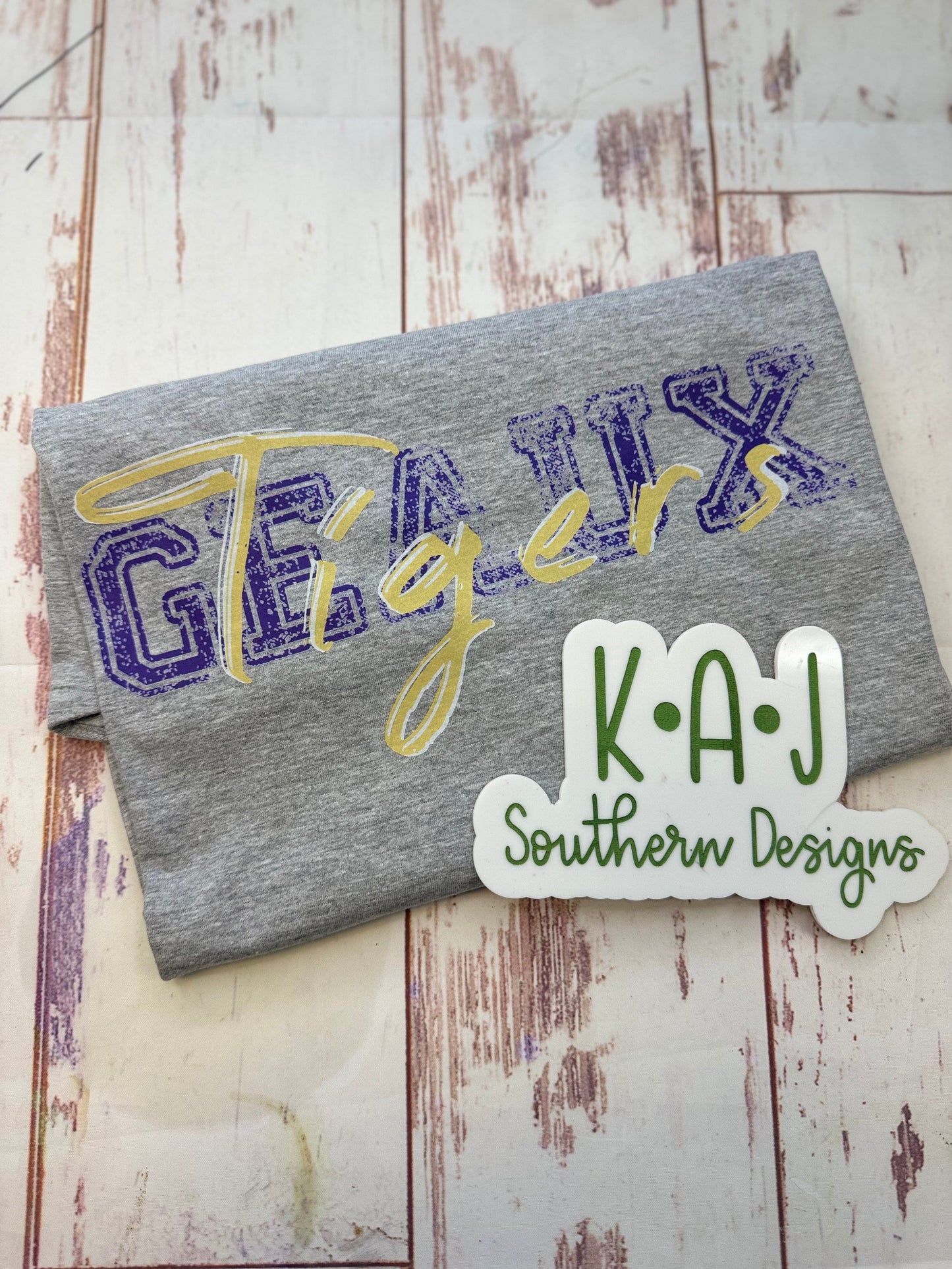 Geaux Tigers Tshirt,Gray LSU Tigers Tee, LSU TeeShirt,Tiger Game Day, Purple and Gold,Unisex LSU Shirt,Geaux Tigers,Geaux Tigers Shirt